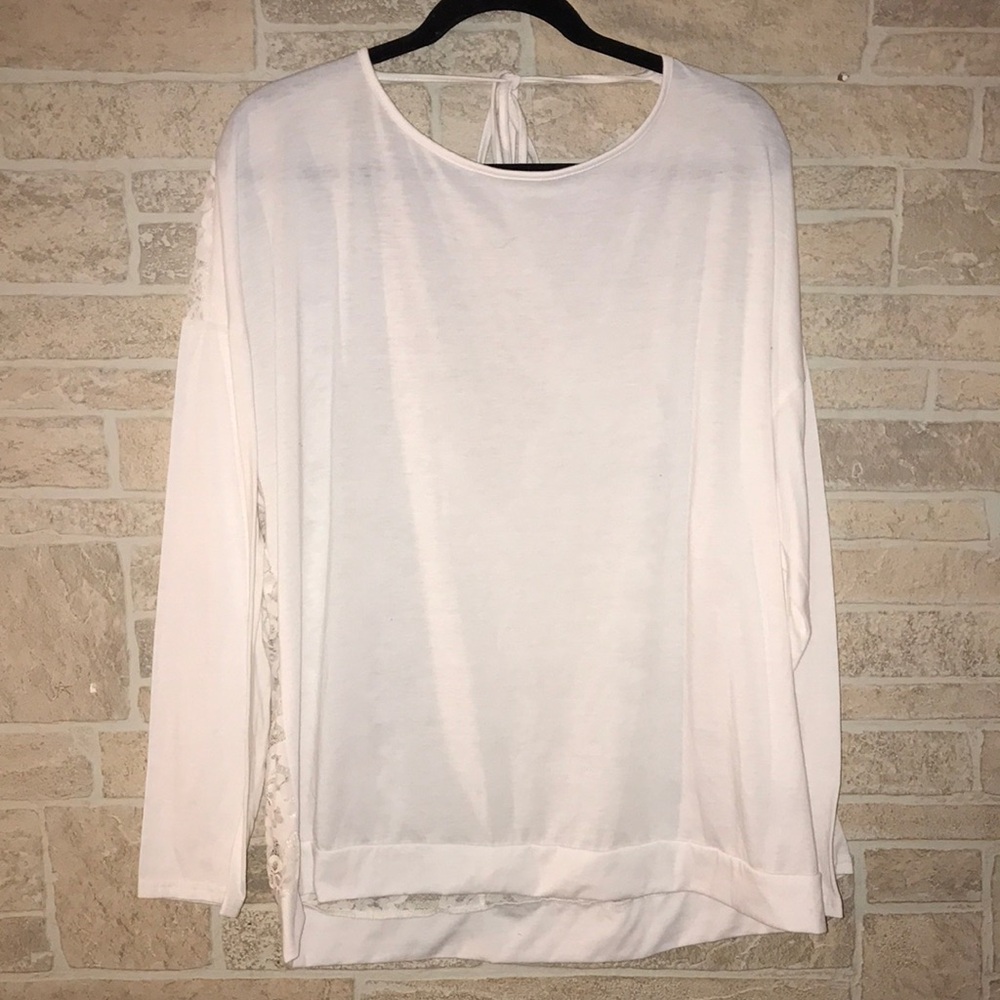 ✅Shein Long Sleeve Shirt with open lace back